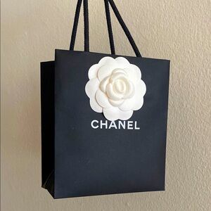 CHANEL Small Shopping Bag in Black and White